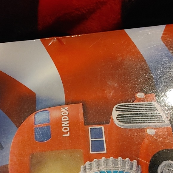 4/$20 London Photo Album - Picture 3 of 5